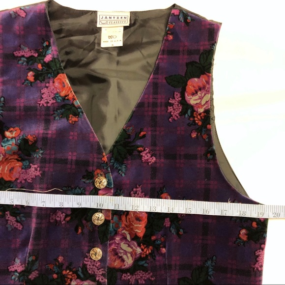 Velveteen Floral Vest - Picture 5 of 8